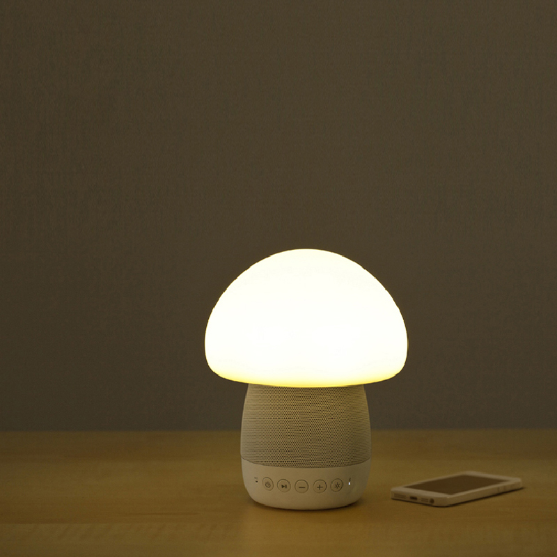 Фото 1 Смарт-лампа UFT H0023 Mushroom Speaker
