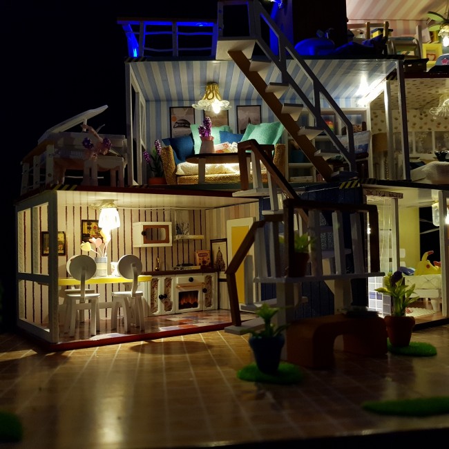 Фото 1 3D Интерьерный конструктор Large DIY Doll House MASSLINNA Container HomeLove