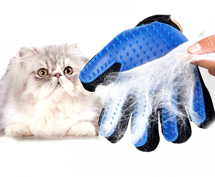 Фото 1 Перчатка для вычесывания шерсти домашних животных UFT Hair Removal Gloves