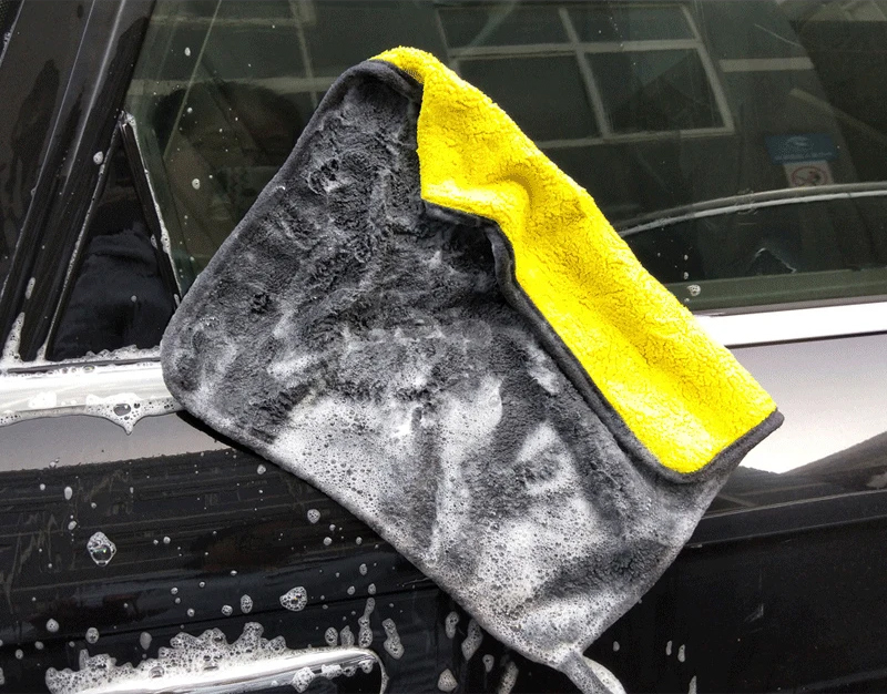 Фото 2 Мягкое полотенце из микрофибры для мойки автомобиля 30х30 см UFT Towel 10 шт